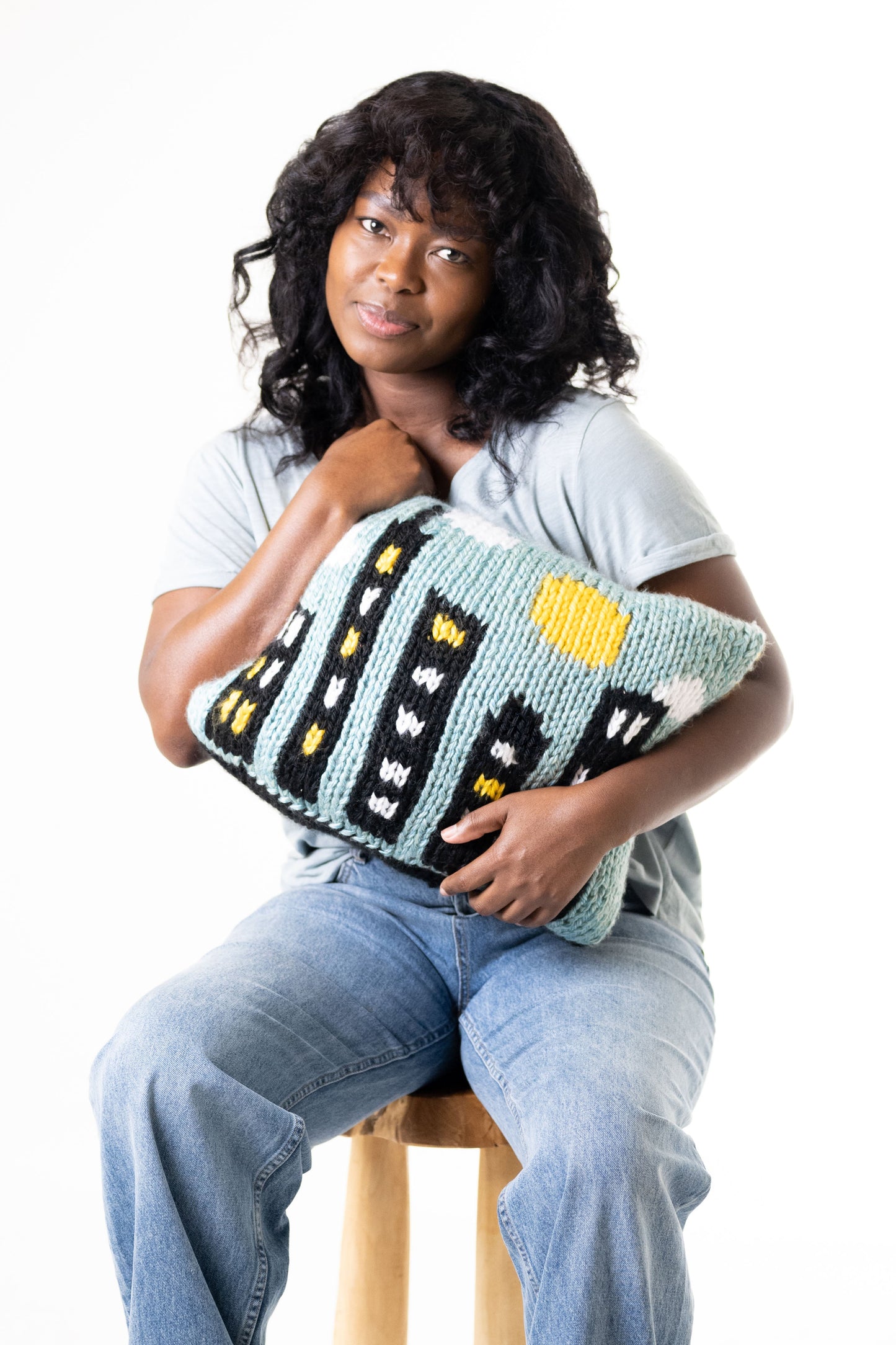 City Skyline Pillow (Knit)