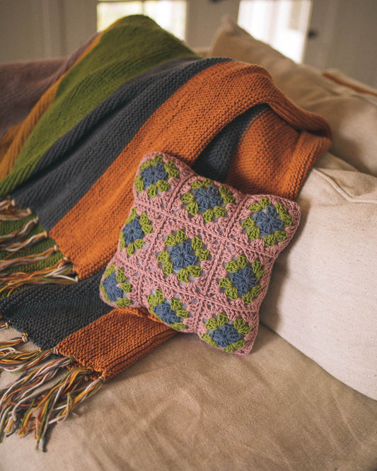 Granny Square Pillow (Crochet)