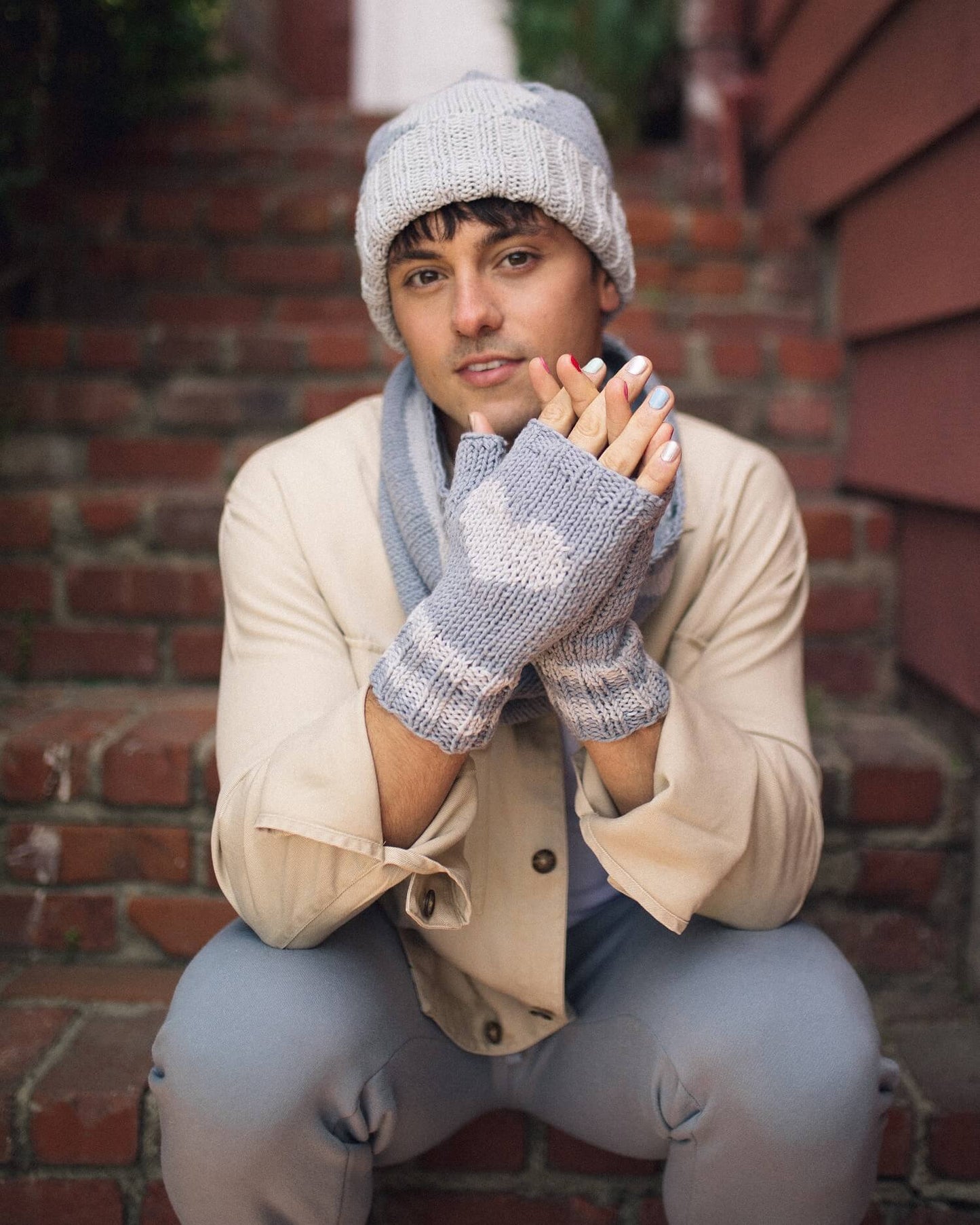 Hat, Glove and Cowl Set (Knit)