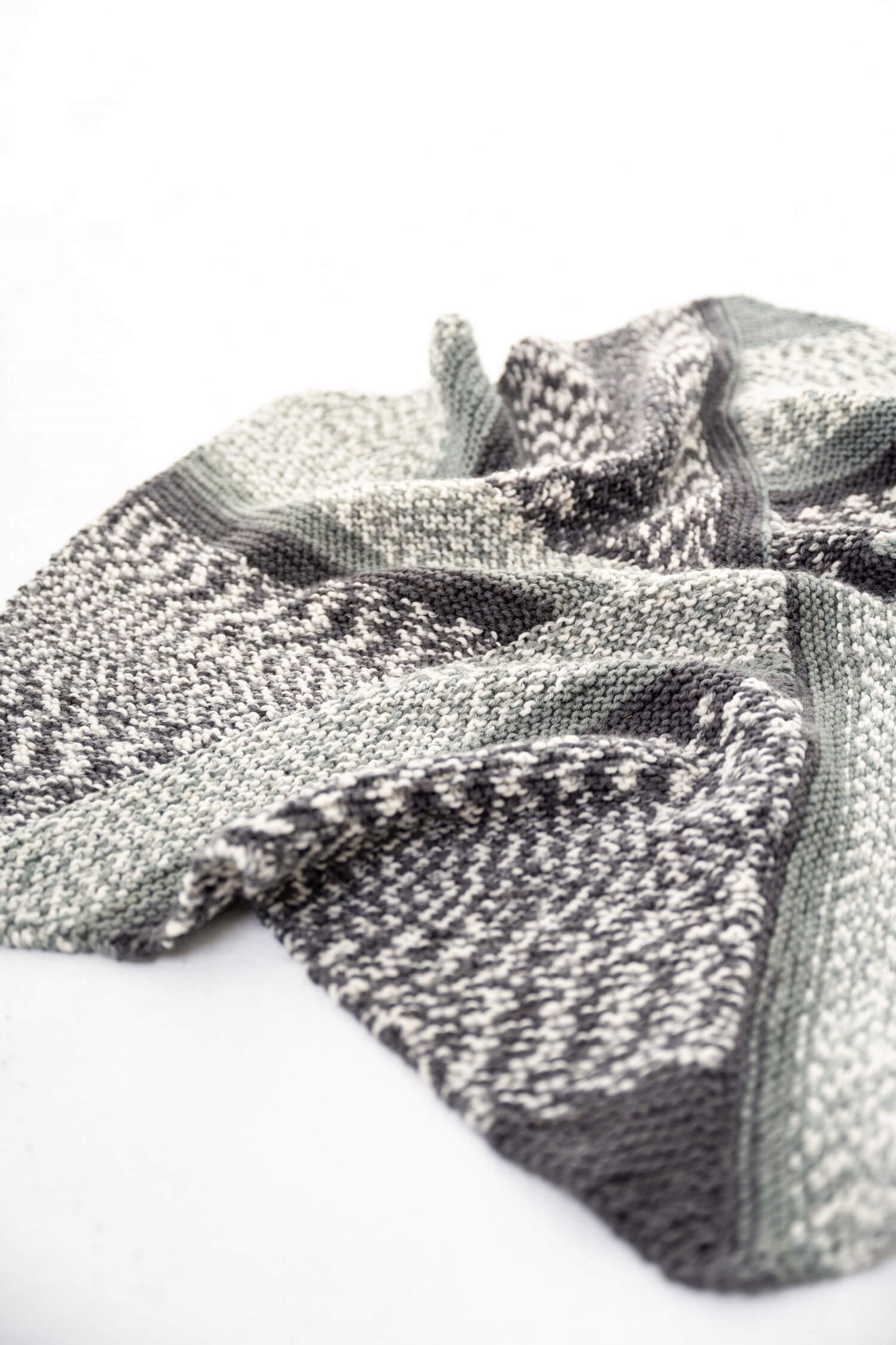 Hexagon Baby Afghan (Knit)