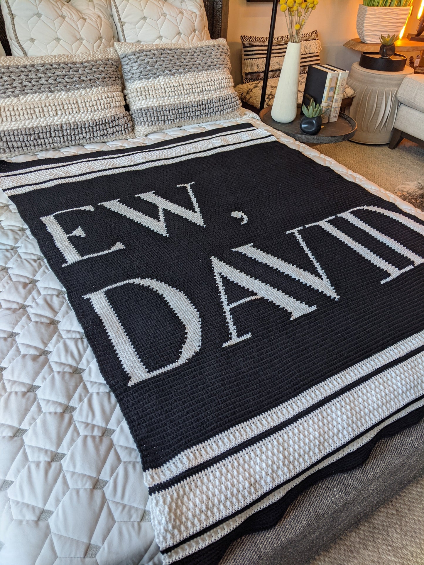 Ew, David Blanket (Crochet)