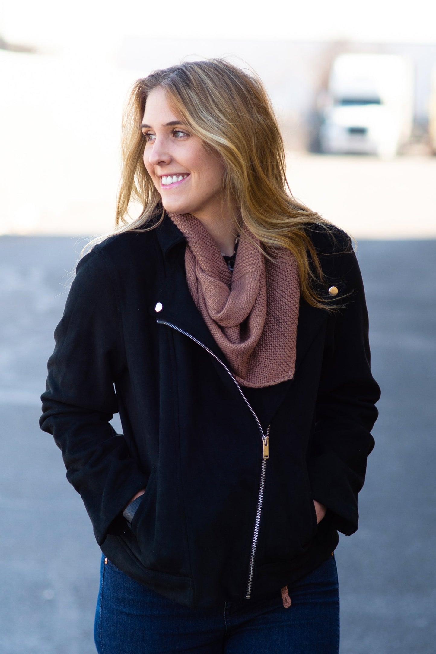Shallow Triangle Shawl (Knit)
