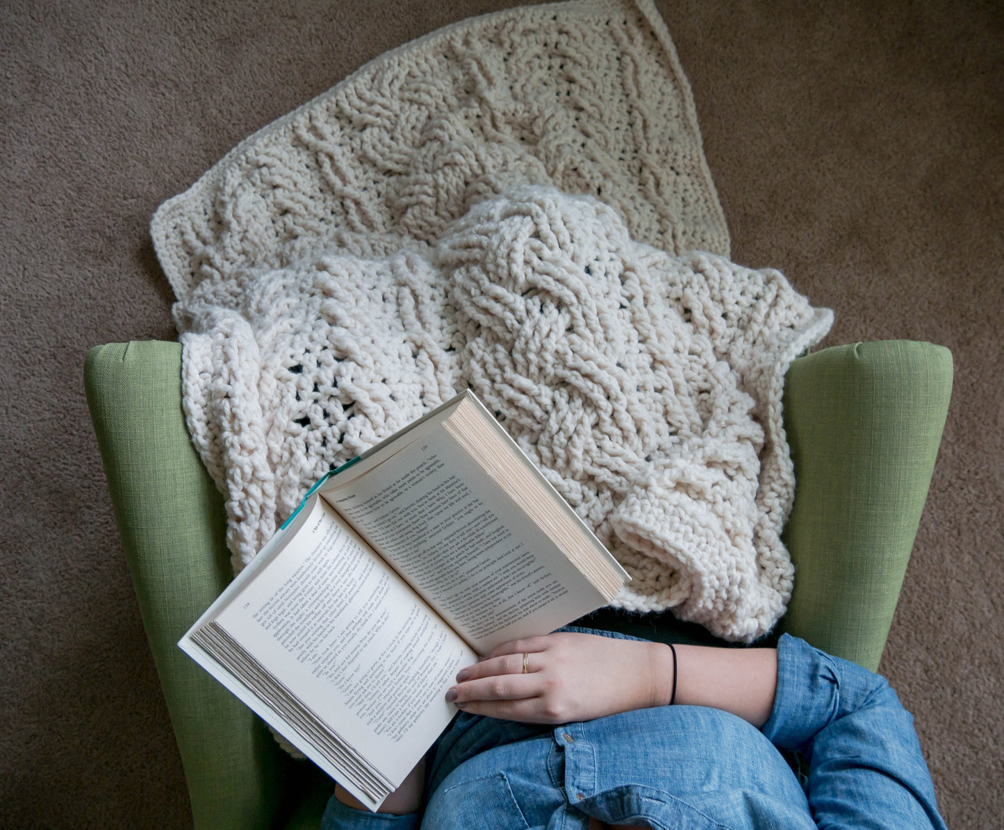 Crochet Kit - Heirloom Crochet Cabled Throw