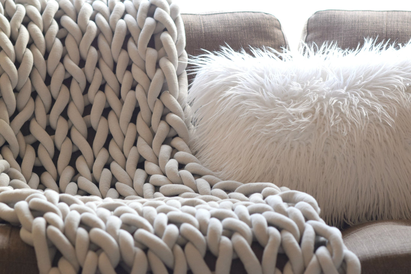 Knit Kit - Yooge Big Knit Blanket