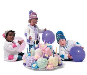 Decorative Yarn Birthday Cake Pattern (Crafts)