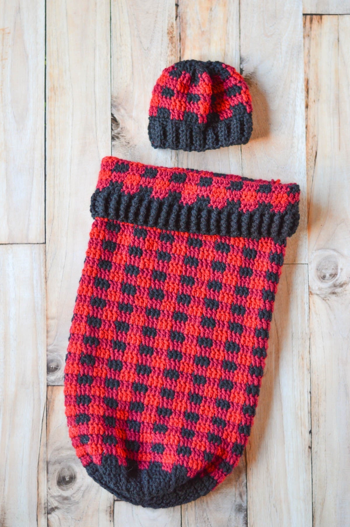 Crochet Kit - Plaid Cocoon Set