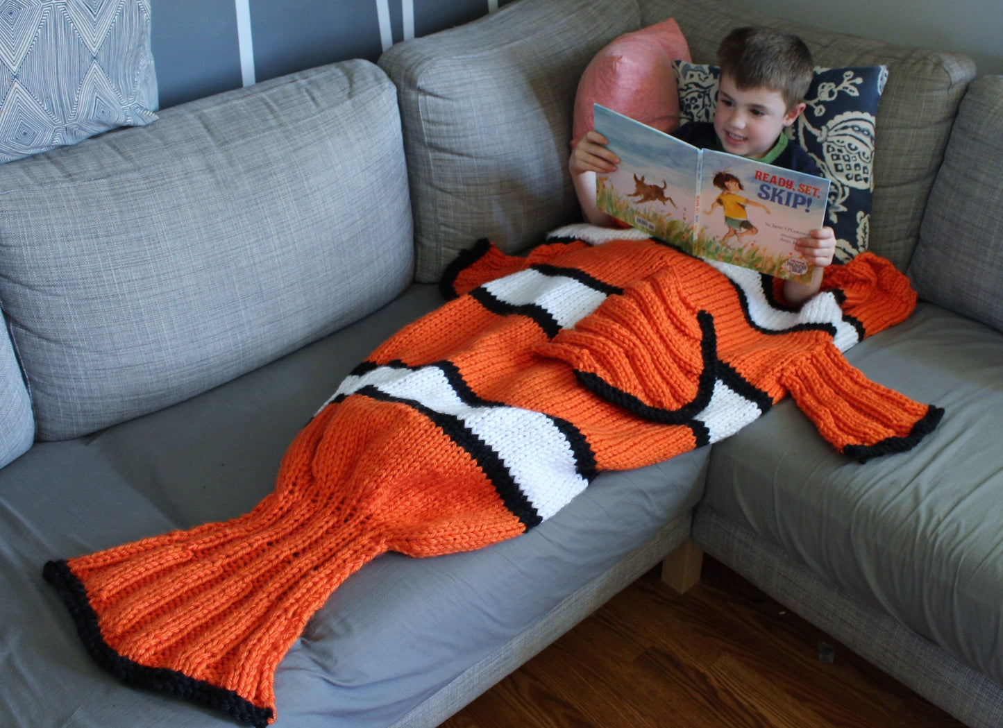 Knit Kit - Orange Fish Blanket