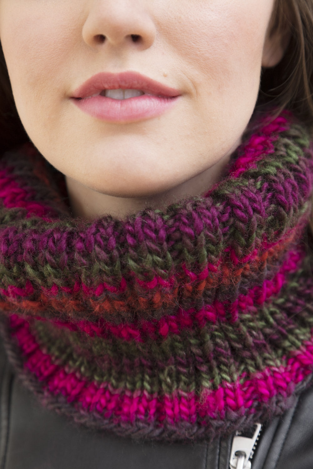 Movie Night Circle #Scarfie (Knit) - Version 2