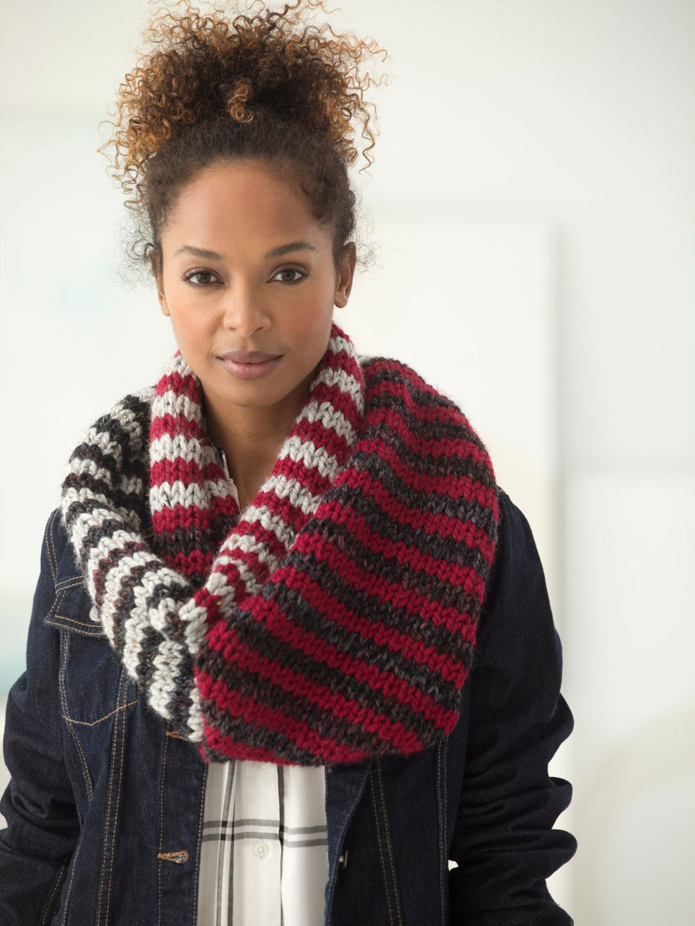 Striped Cowl (Knit)