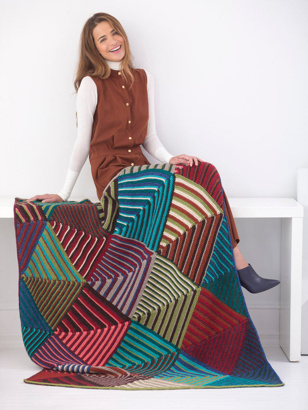 Edgy Triangles Afghan (Knit)