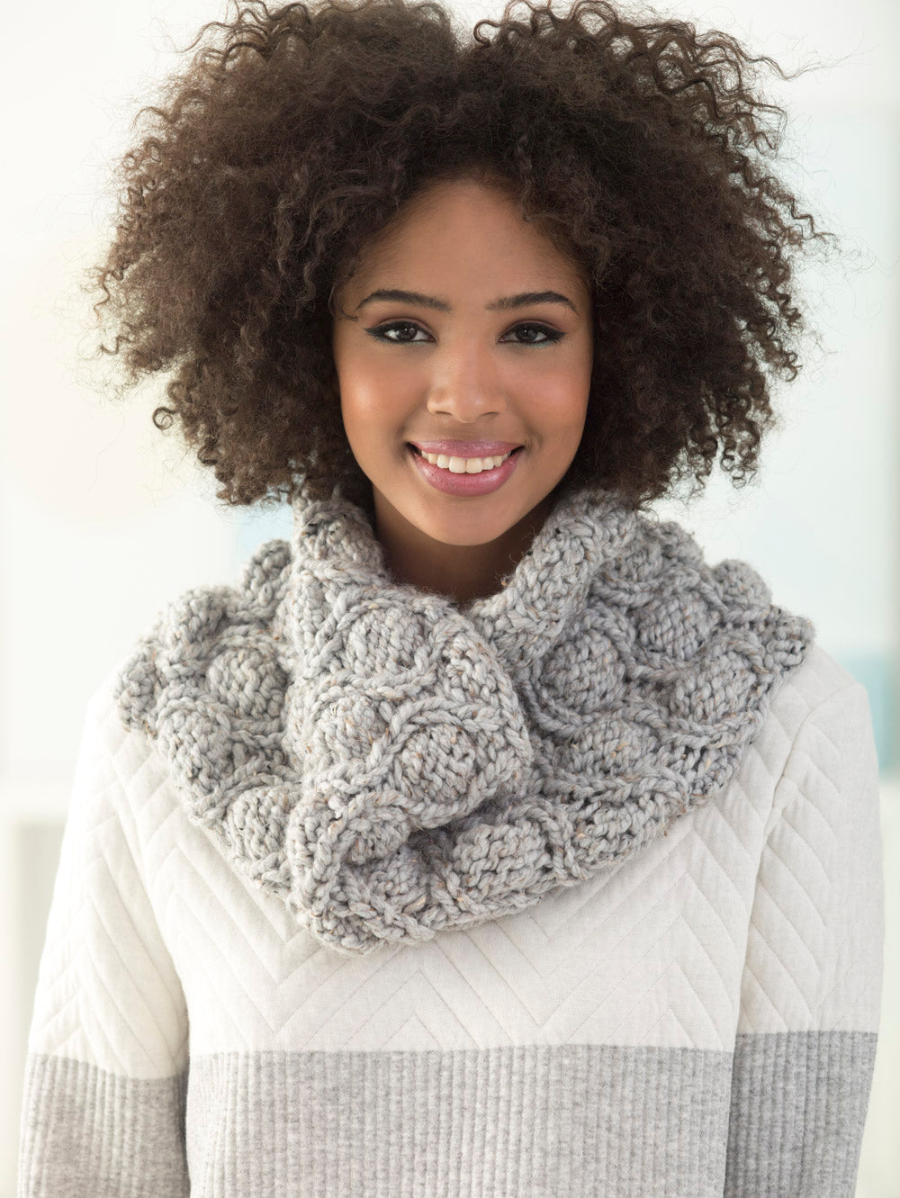 Pod Stitch Cowl (Knit)