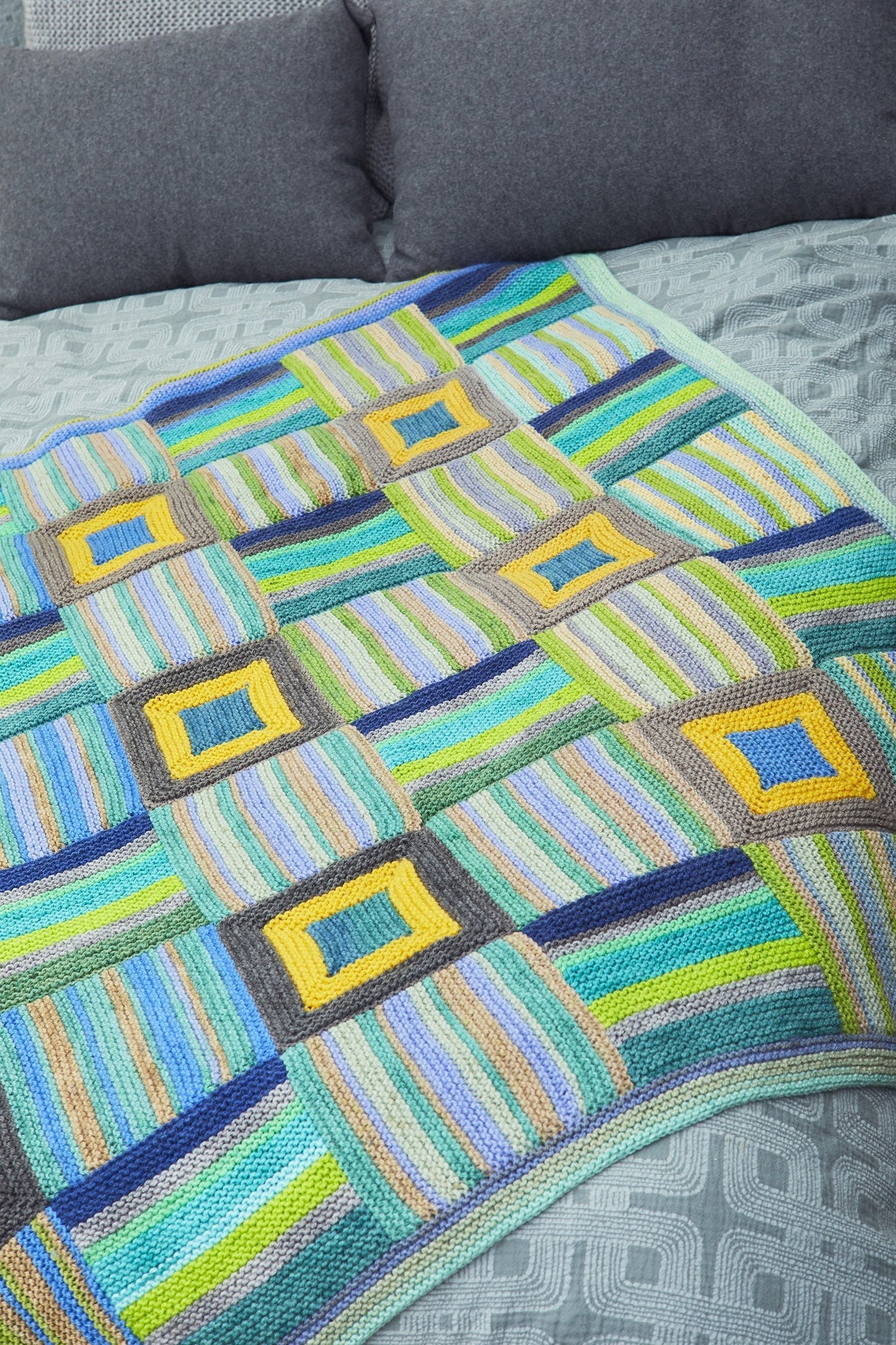 Woodland Dream Afghan (Knit)