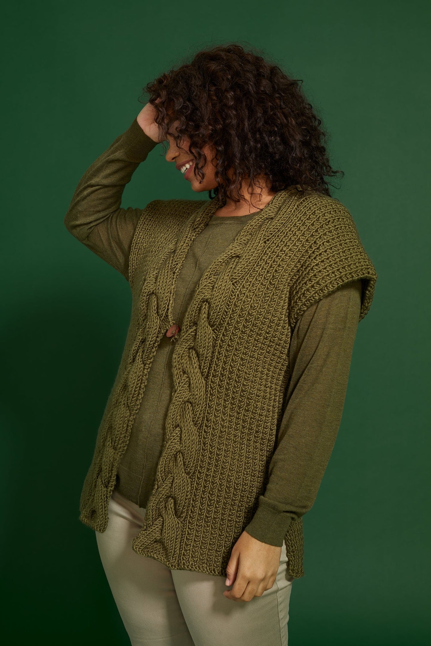 Holly Ruana (Knit)
