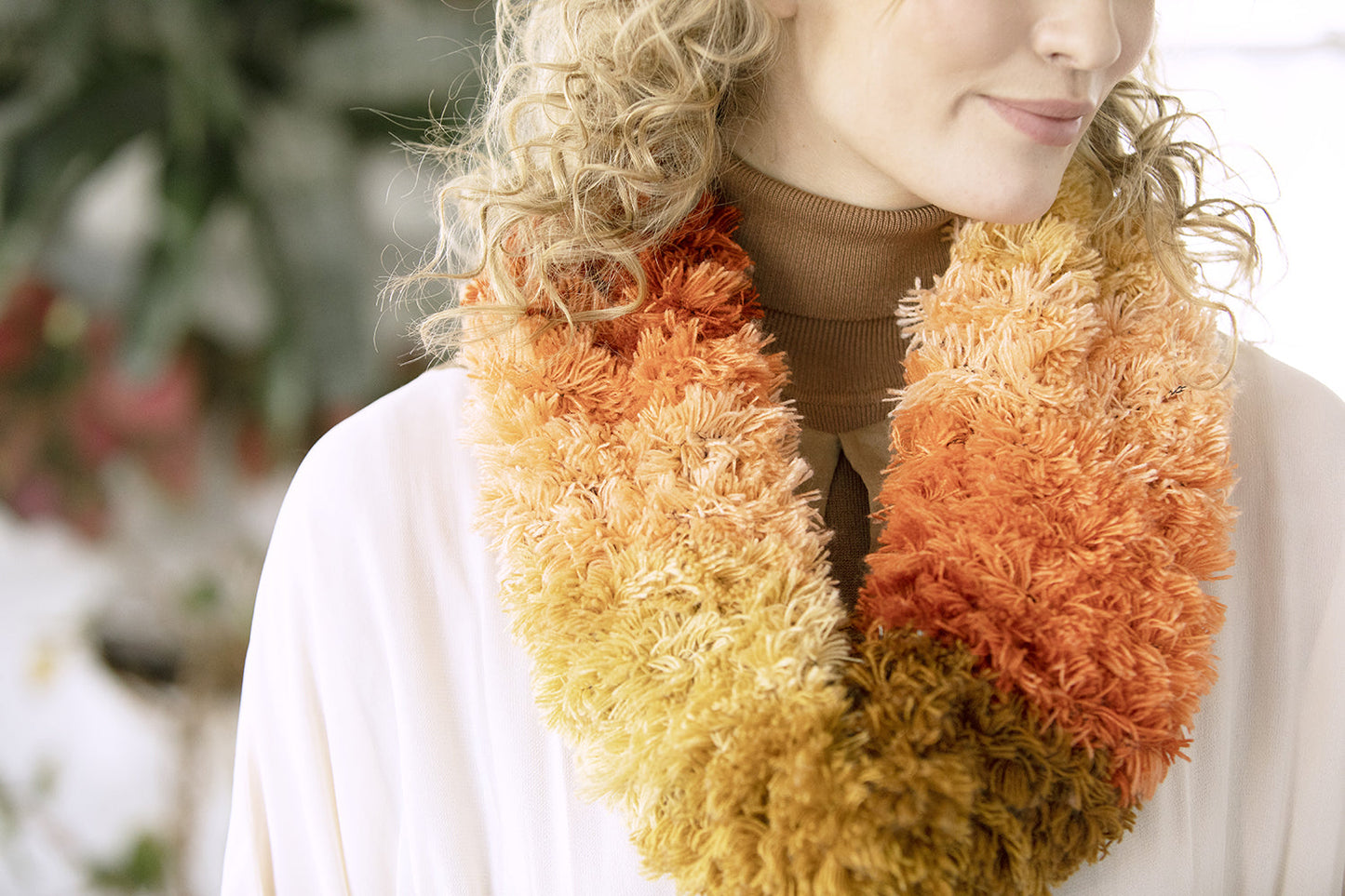 Felicia Cowl (Knit)