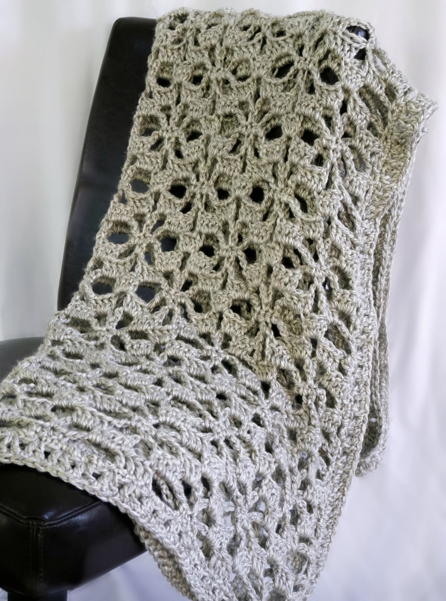 Crochet Kit - Snowflake Lace Throw